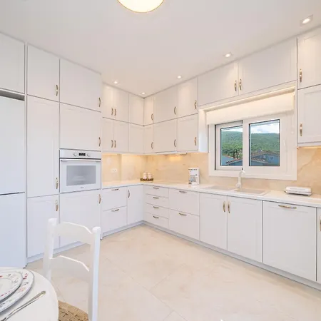 Апартаменты Melina's