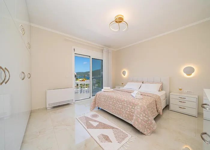 Apartment Melina's Karavomylos